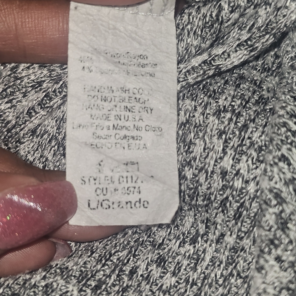 Better Be Gray and White Bodycon Dress Short Sleeve Crew Neck - Picture 8 of 10